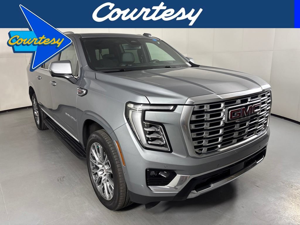 Used 2025 GMC Yukon XL Denali AWD/4WD image 1