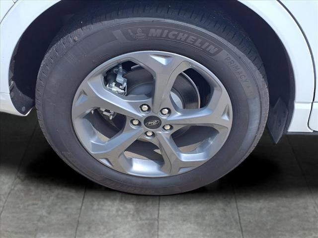 Certified 2023 Ford Escape ST-Line w/ Equipment Group 301A image 9