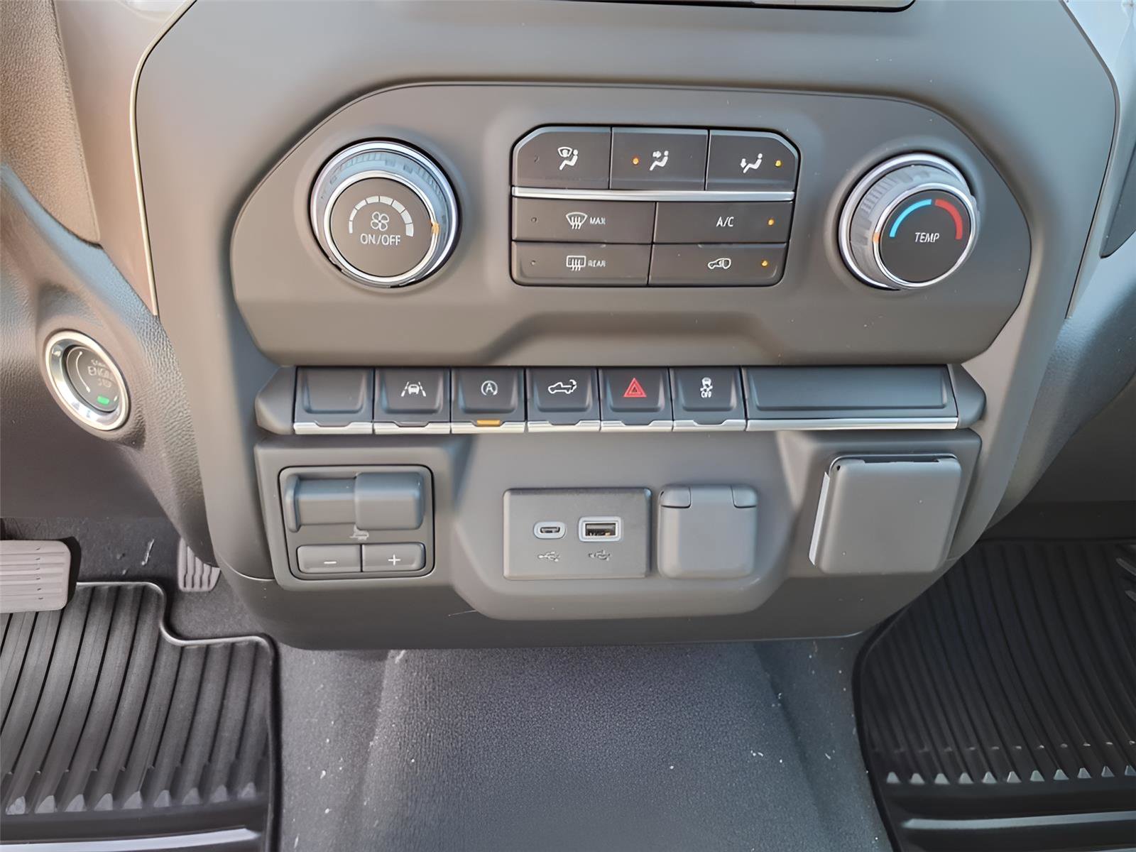 New 2026 Chevrolet Silverado 1500 Custom w/ LPO, Dark Essentials Package image 21