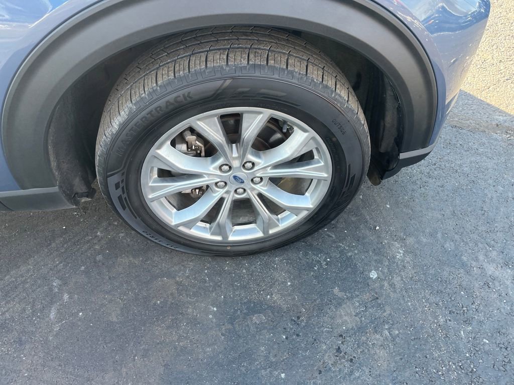 Used 2021 Ford Explorer Limited w/ Equipment Group 301A image 33