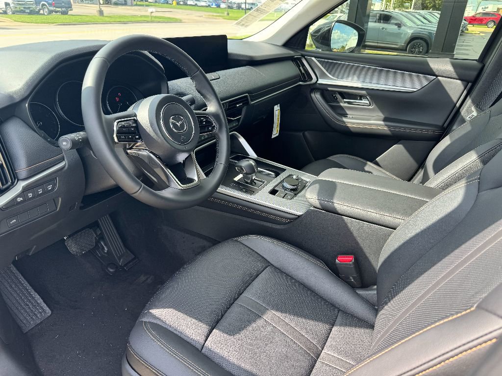 New 2025 MAZDA CX-70 3.3 Turbo w/ Preferred Package image 10