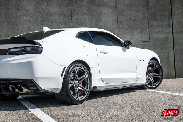 Used 2018 Chevrolet Camaro SS image 53