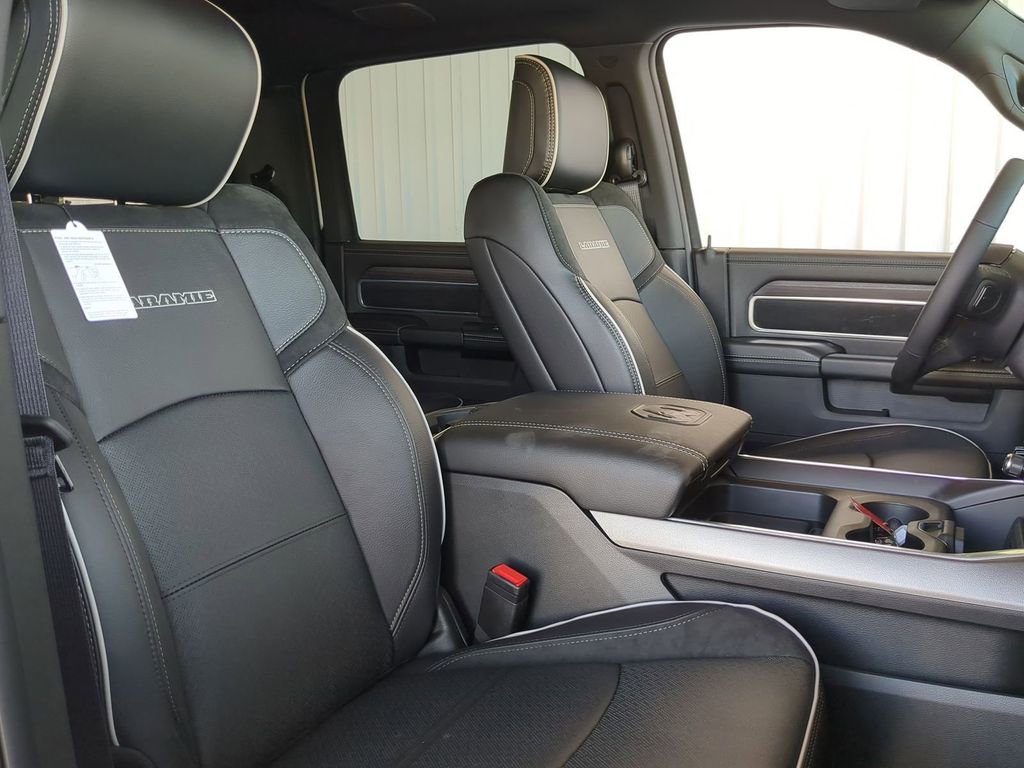 New 2026 RAM 3500 Laramie AWD/4WD image 8