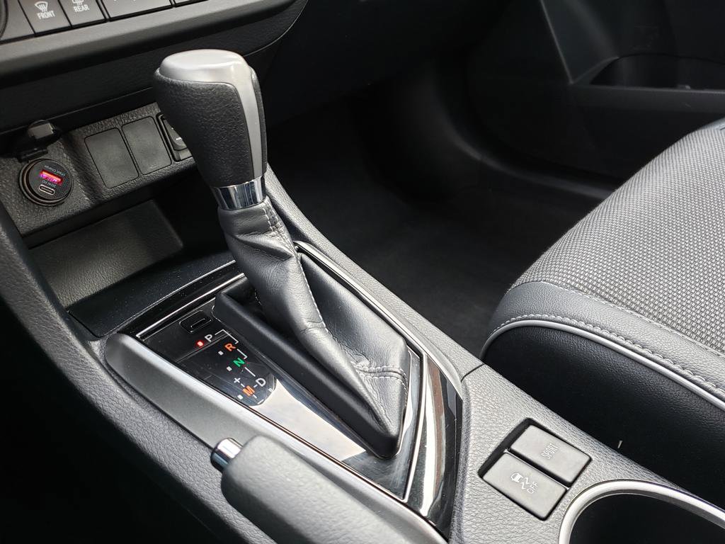 Used 2016 Toyota Corolla S Special Edition image 25