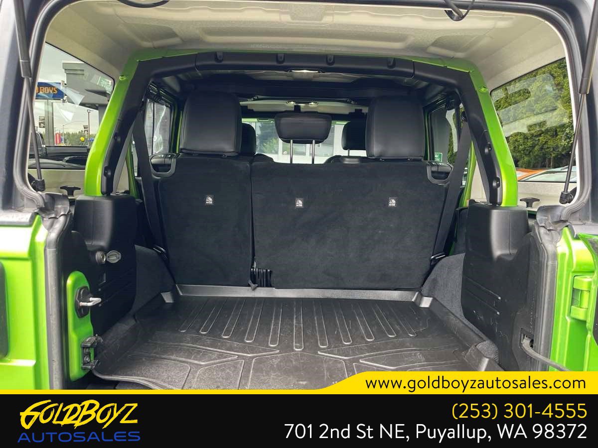 Used 2019 Jeep Wrangler Unlimited Sport w/ Technology Group AWD/4WD image 37