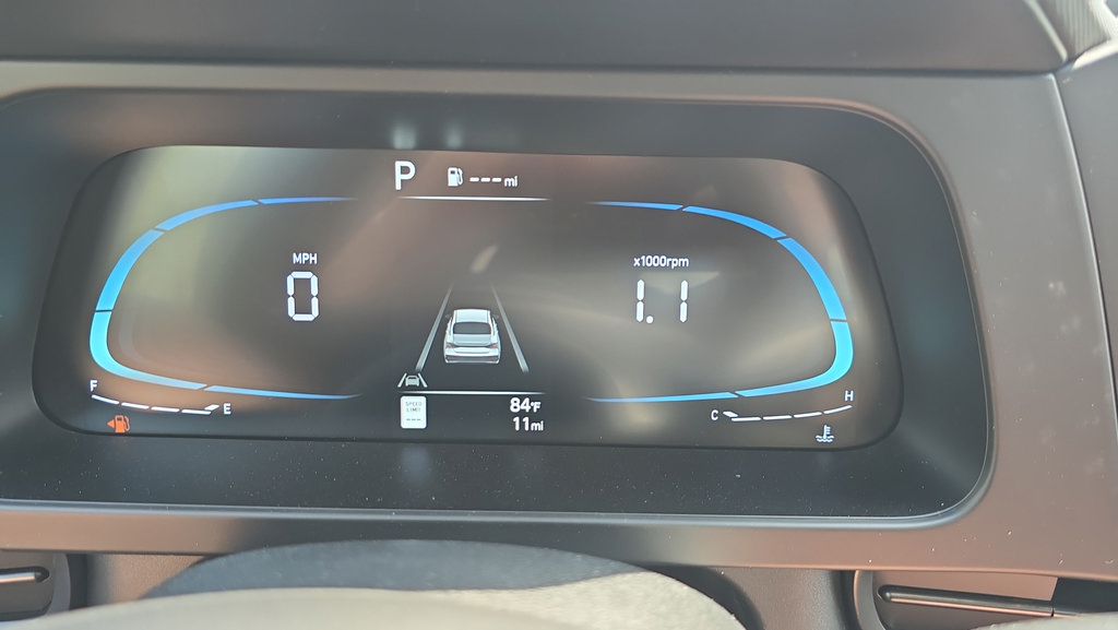 New 2026 Hyundai Elantra SEL Sport Premium FWD image 17