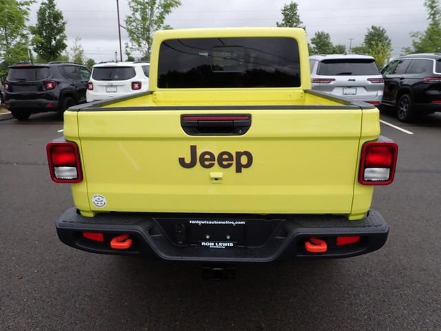 Used 2023 Jeep Gladiator Mojave w/ Cold Weather Group AWD/4WD image 6