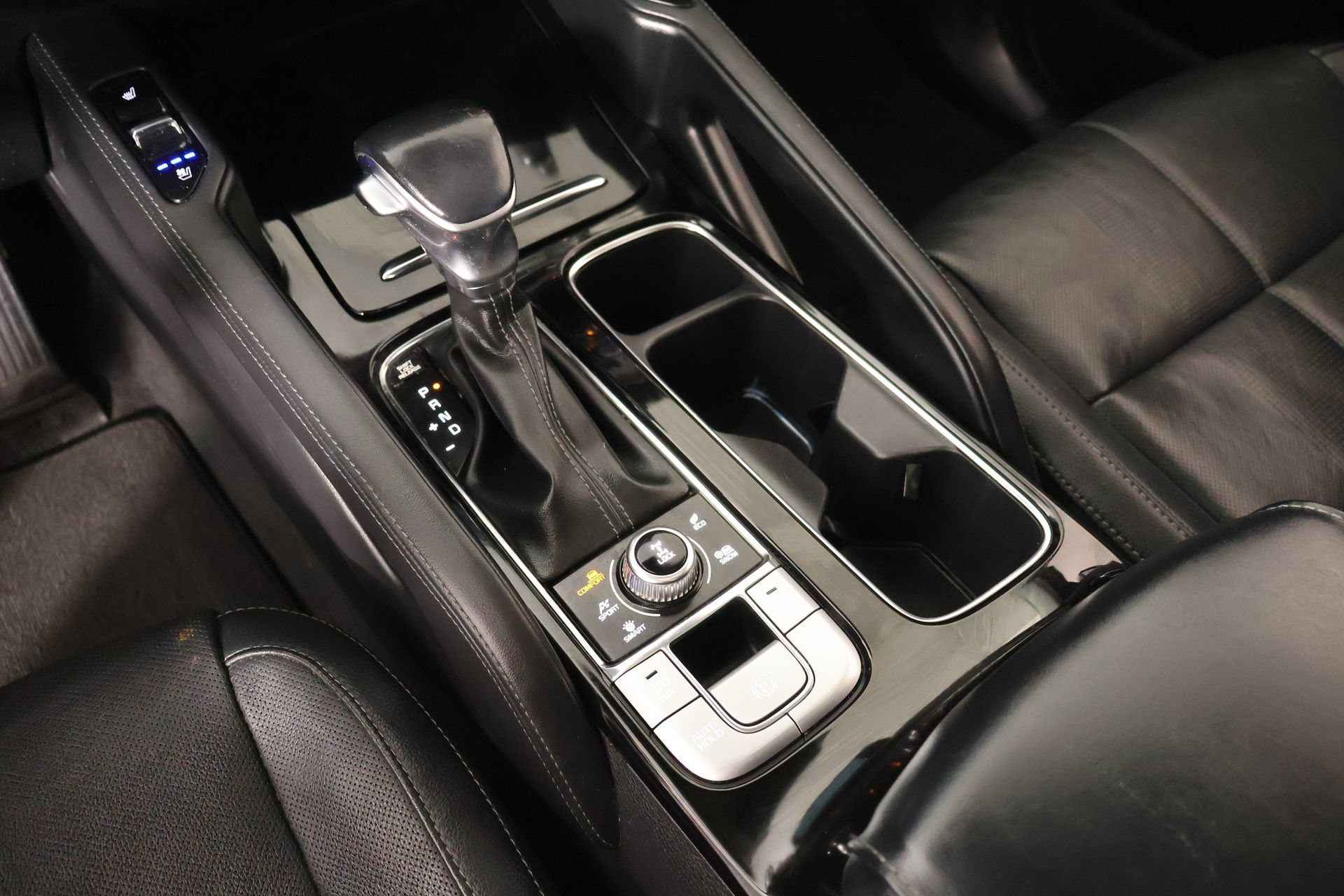 Used 2022 Kia Telluride EX w/ EX Premium Package AWD/4WD image 9