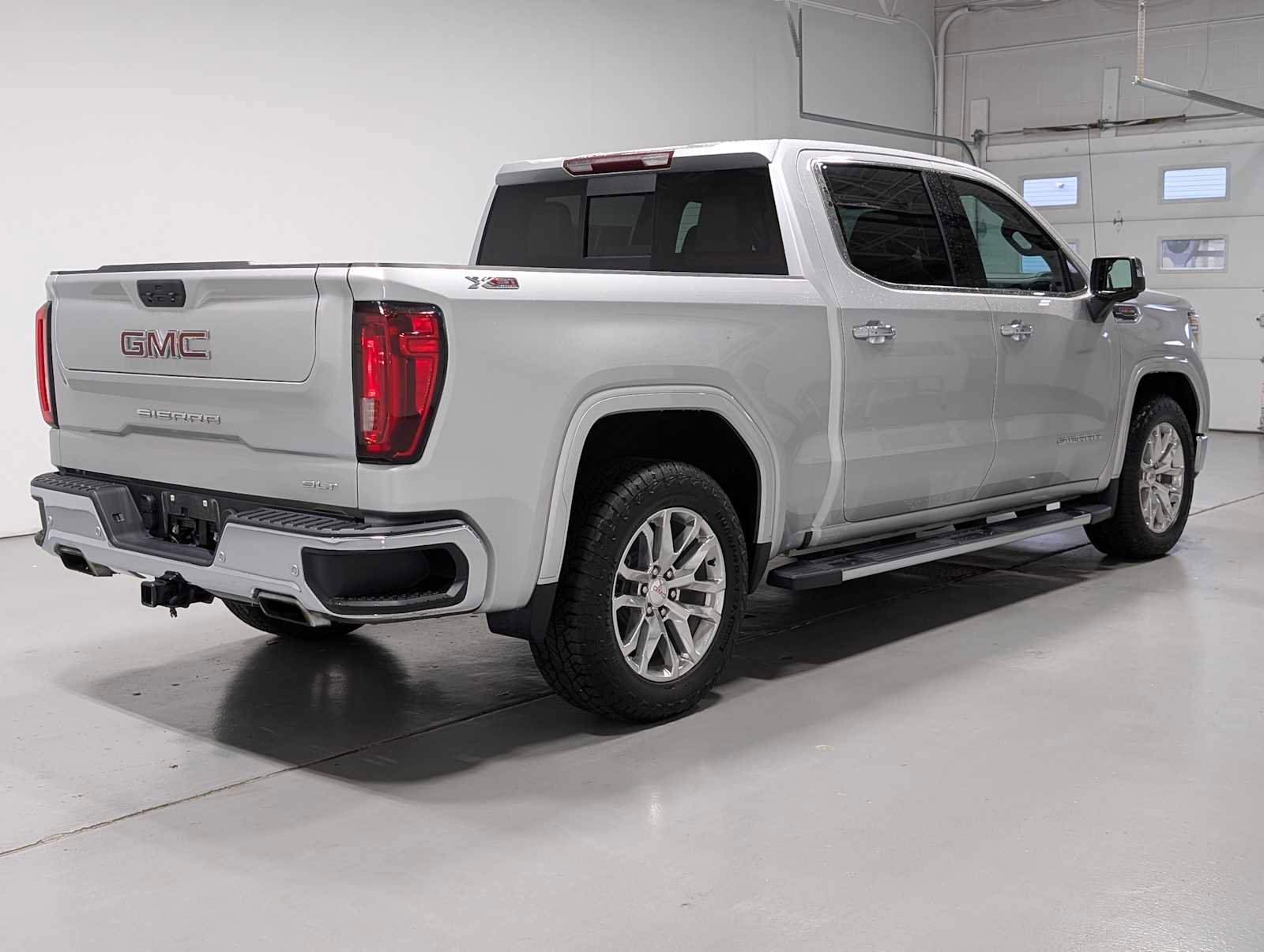 Certified 2020 GMC Sierra 1500 SLT w/ SLT Premium Plus Package AWD/4WD image 8