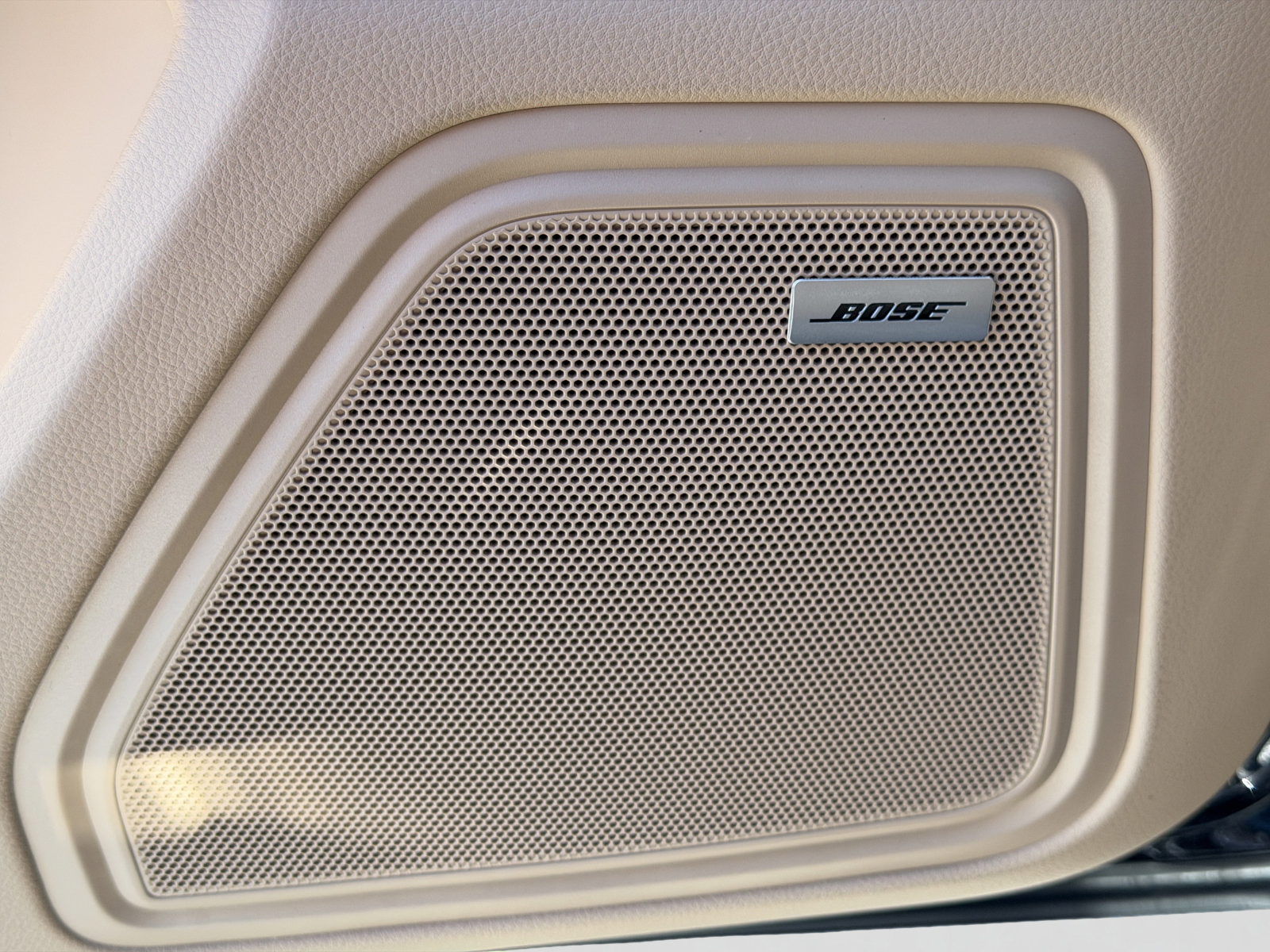 New 2026 Porsche Macan S AWD/4WD image 25