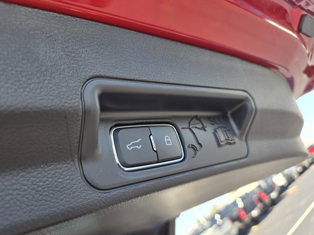 New 2026 Ford Explorer ST-Line image 29