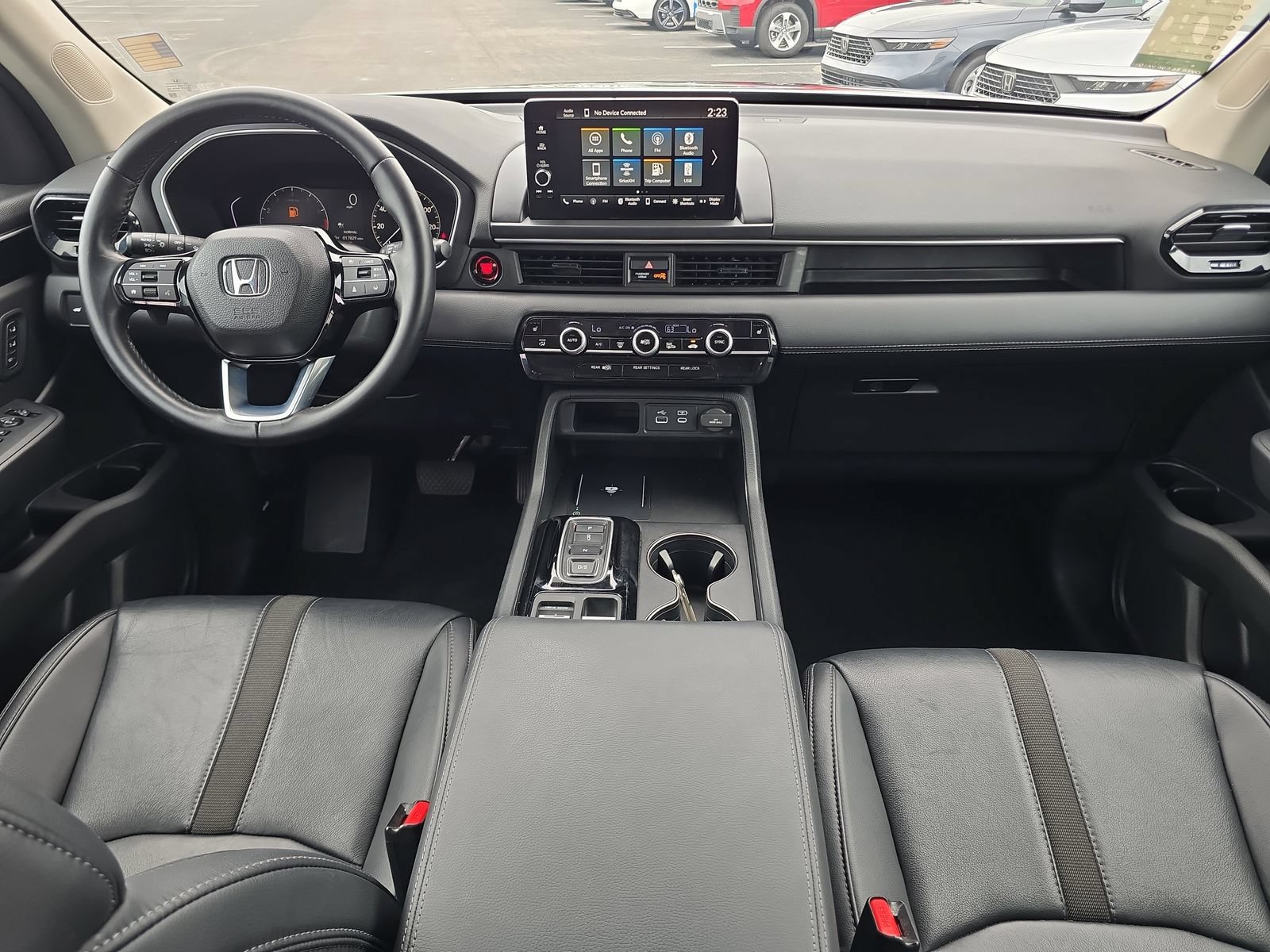 Certified 2025 Honda Pilot EX-L image 9