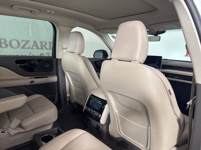 Certified 2024 Lincoln Aviator Reserve w/ Equipment Group 201A image 19