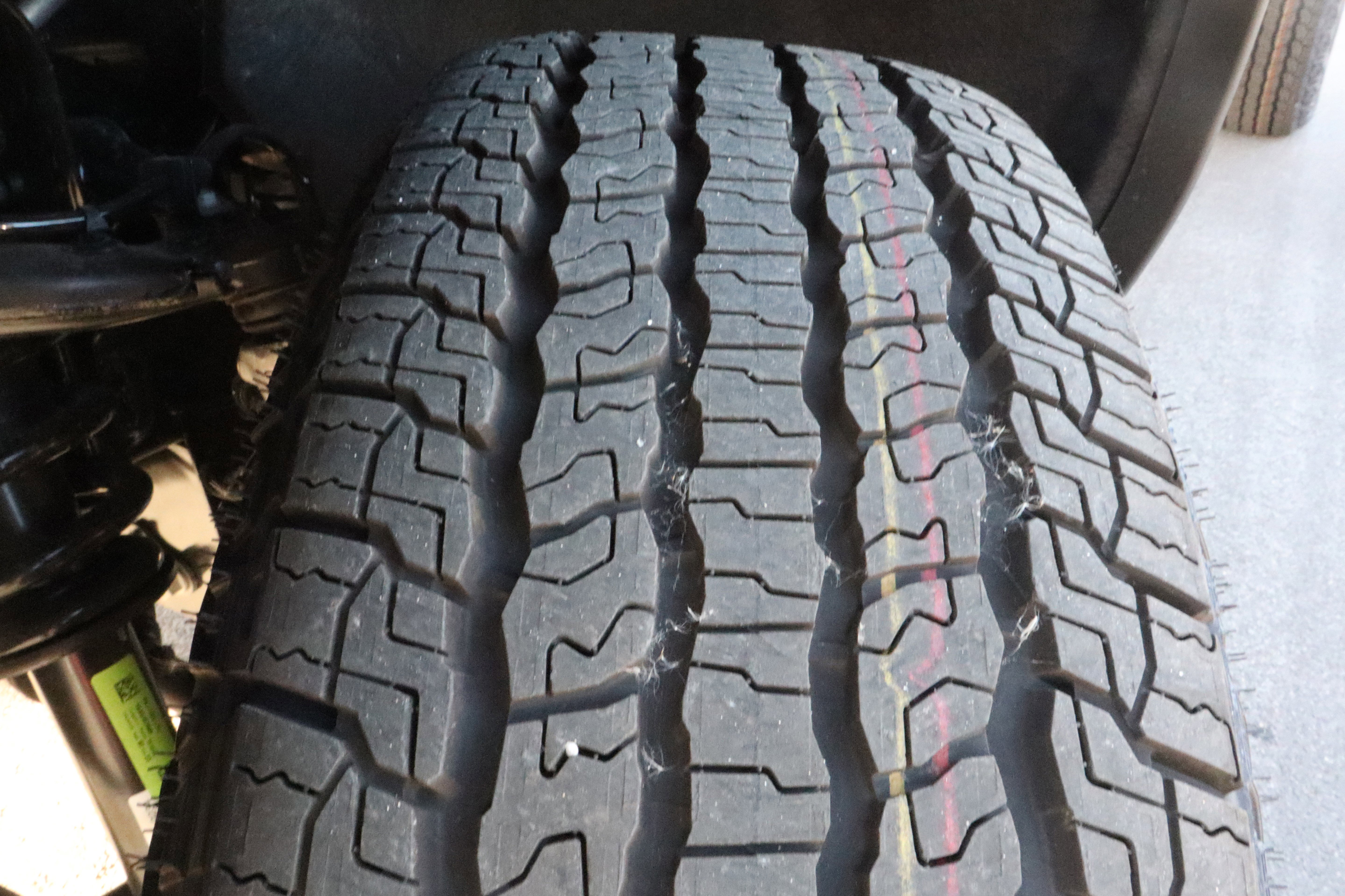 New 2026 GMC Canyon Elevation w/ Convenience Package image 16