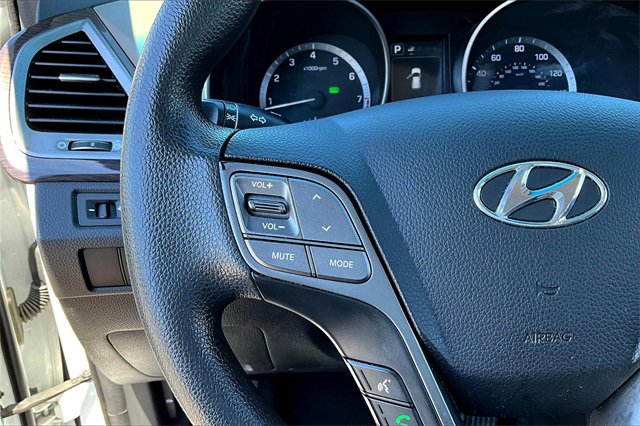 Used 2018 Hyundai Santa Fe Sport image 10