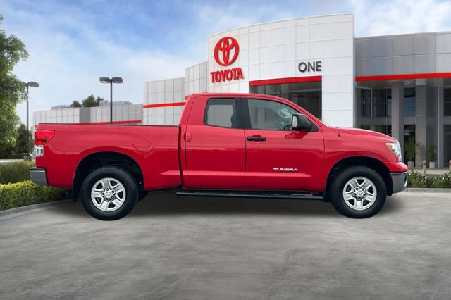 Used 2012 Toyota Tundra 4x4 Double Cab w/ Tow Pkg image 3