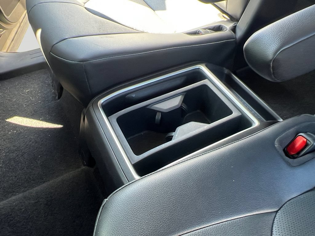 Used 2025 Toyota Grand Highlander AWD image 25