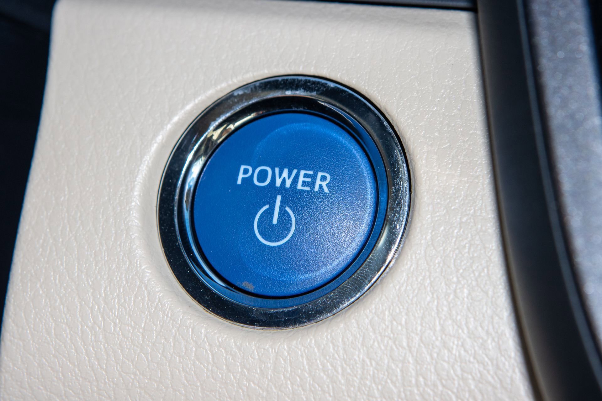 Used 2023 Toyota Camry LE image 28