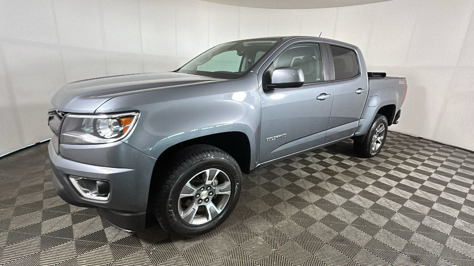 Used 2019 Chevrolet Colorado Z71 AWD/4WD image 8