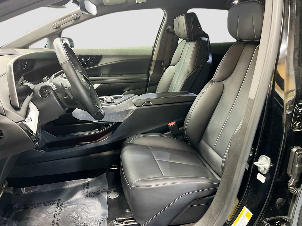 Used 2025 Cadillac Optiq Sport 2 AWD/4WD image 20