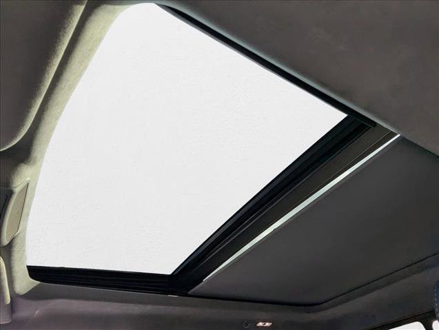 Used 2022 Ford F450 Limited w/ FX4 Off-Road Package image 15