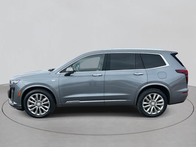 Used 2022 Cadillac XT6 Premium Luxury AWD/4WD image 2