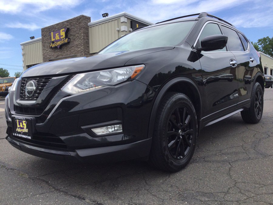 Used 2018 Nissan Rogue SV w/ Premium Package AWD/4WD image 2