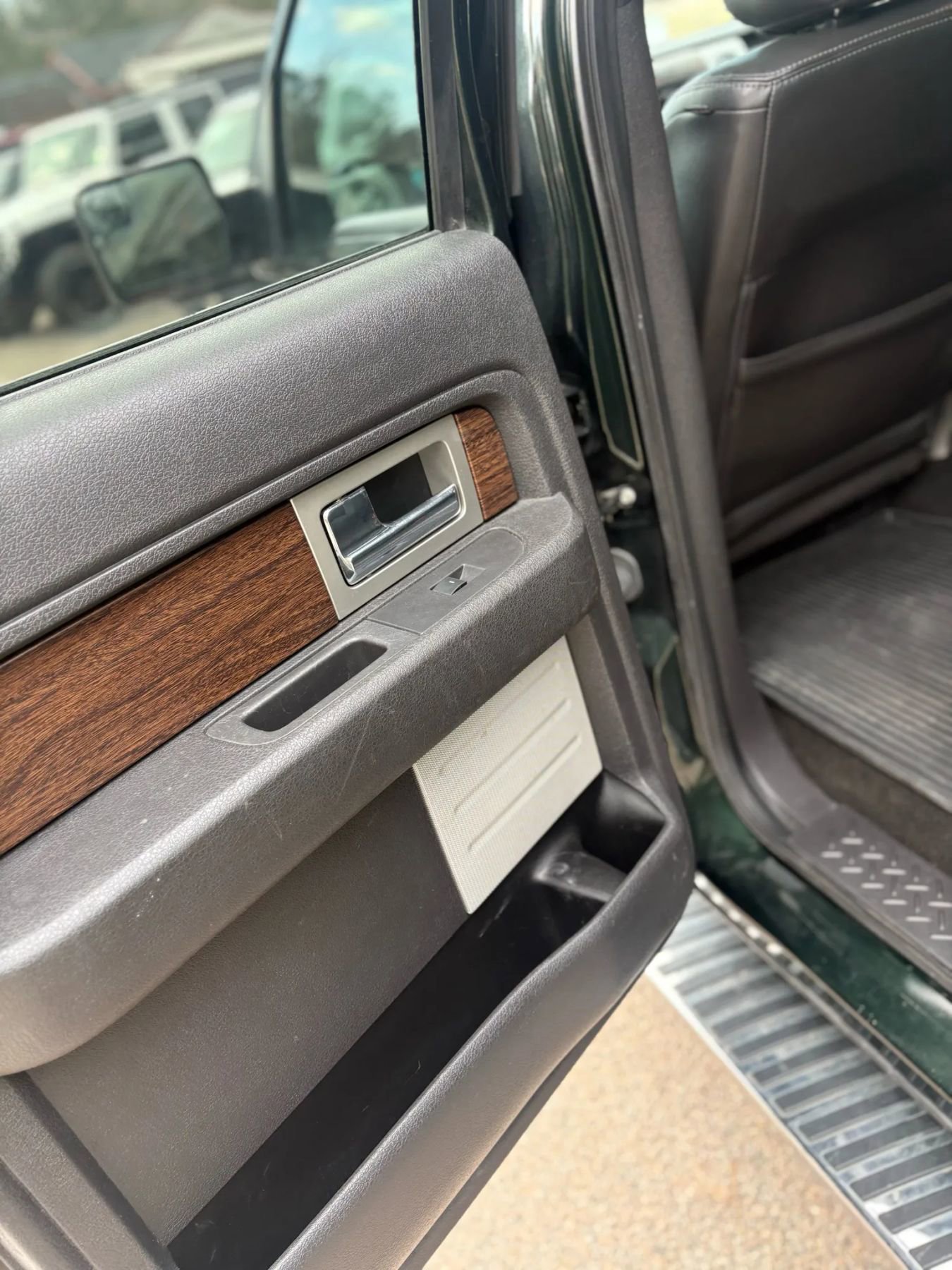 Used 2014 Ford F150 Lariat w/ Equipment Group 502A Luxury image 37