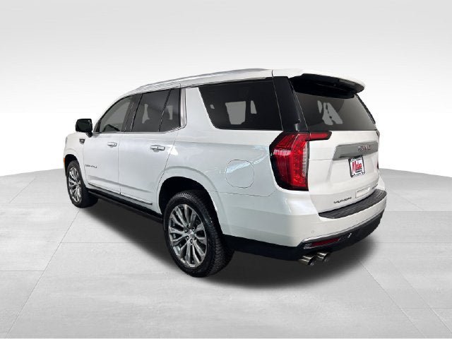 Used 2021 GMC Yukon Denali w/ Denali Premium Package AWD/4WD image 3