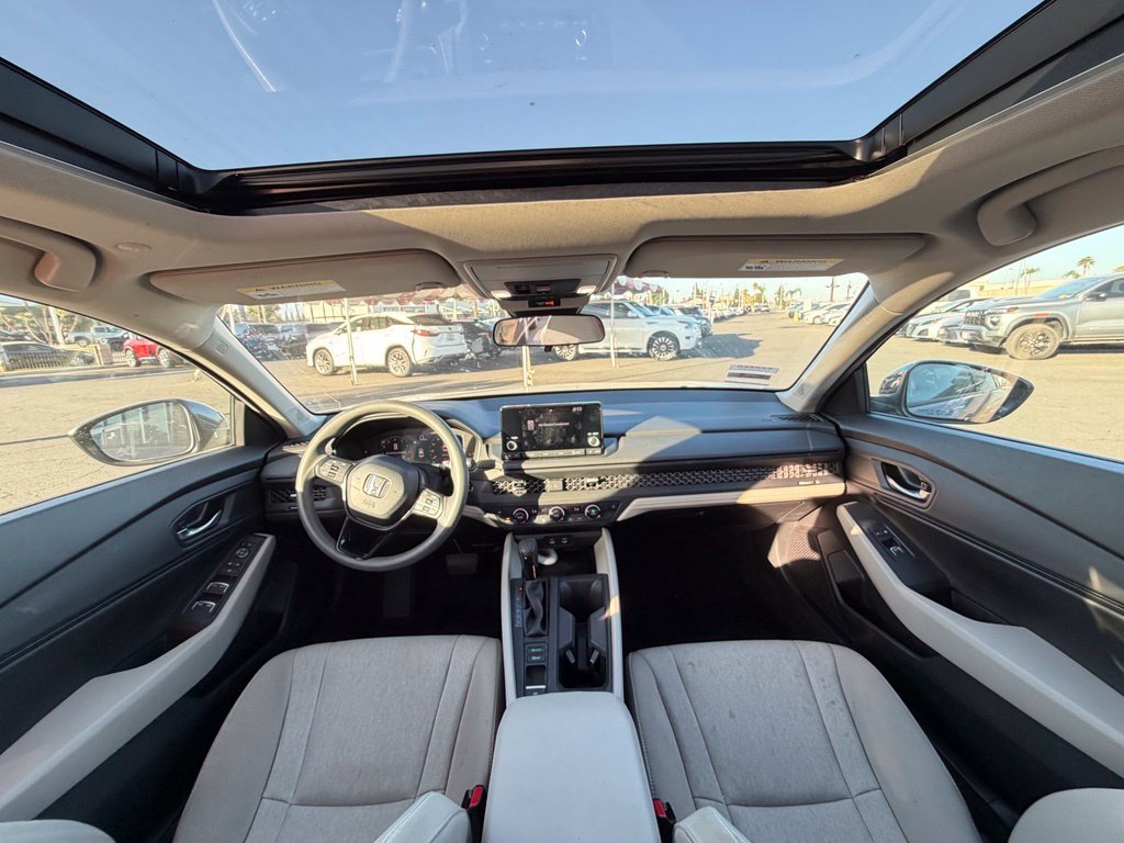 Used 2024 Honda Accord EX image 9