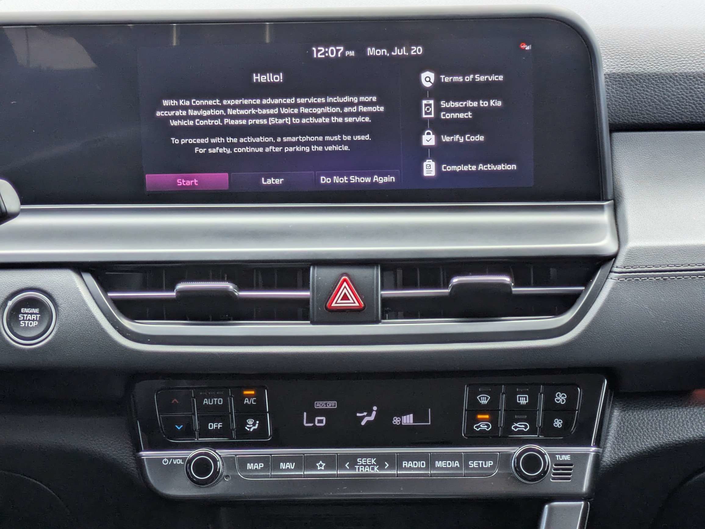 Certified 2024 Kia Seltos EX FWD image 20