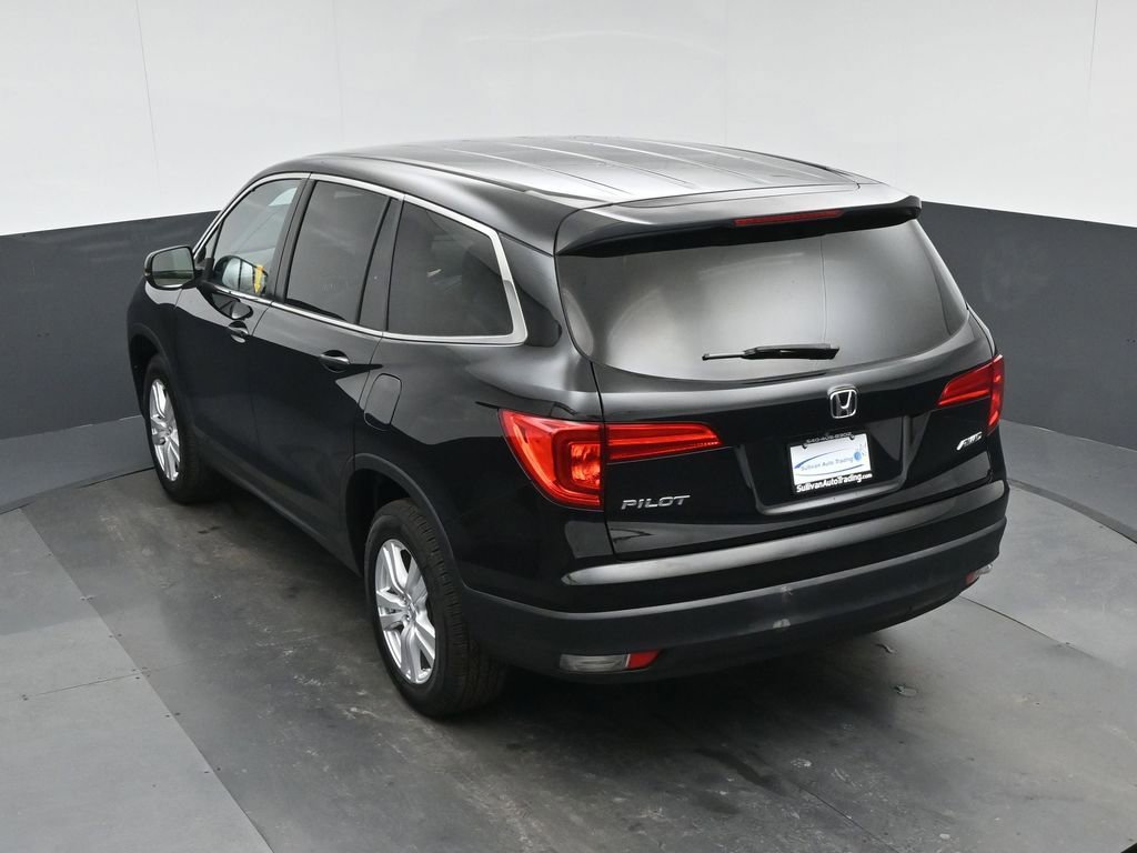 Used 2017 Honda Pilot LX image 64