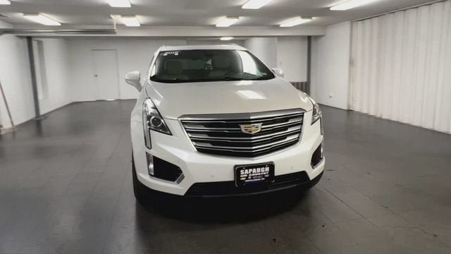 Certified 2019 Cadillac XT5 Luxury FWD image 3