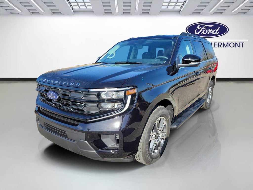 New 2026 Ford Expedition Active image 2