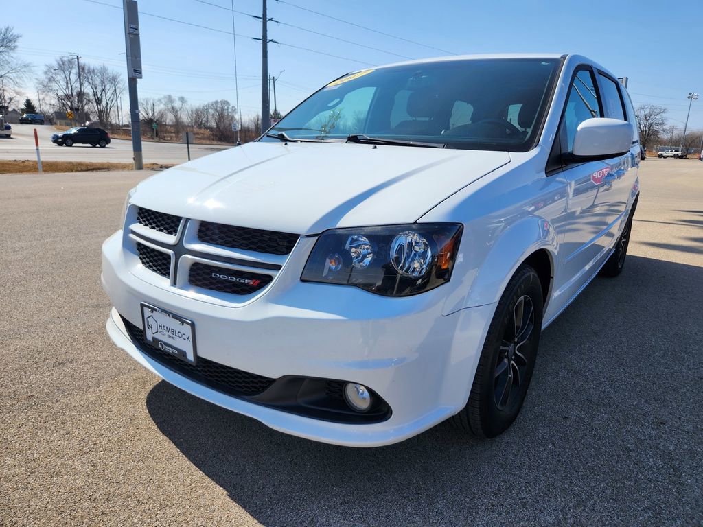 Used 2017 Dodge Grand Caravan GT image 4