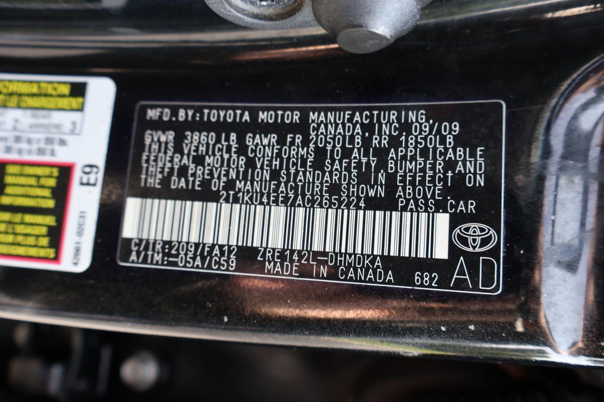 Used 2010 Toyota Matrix image 47