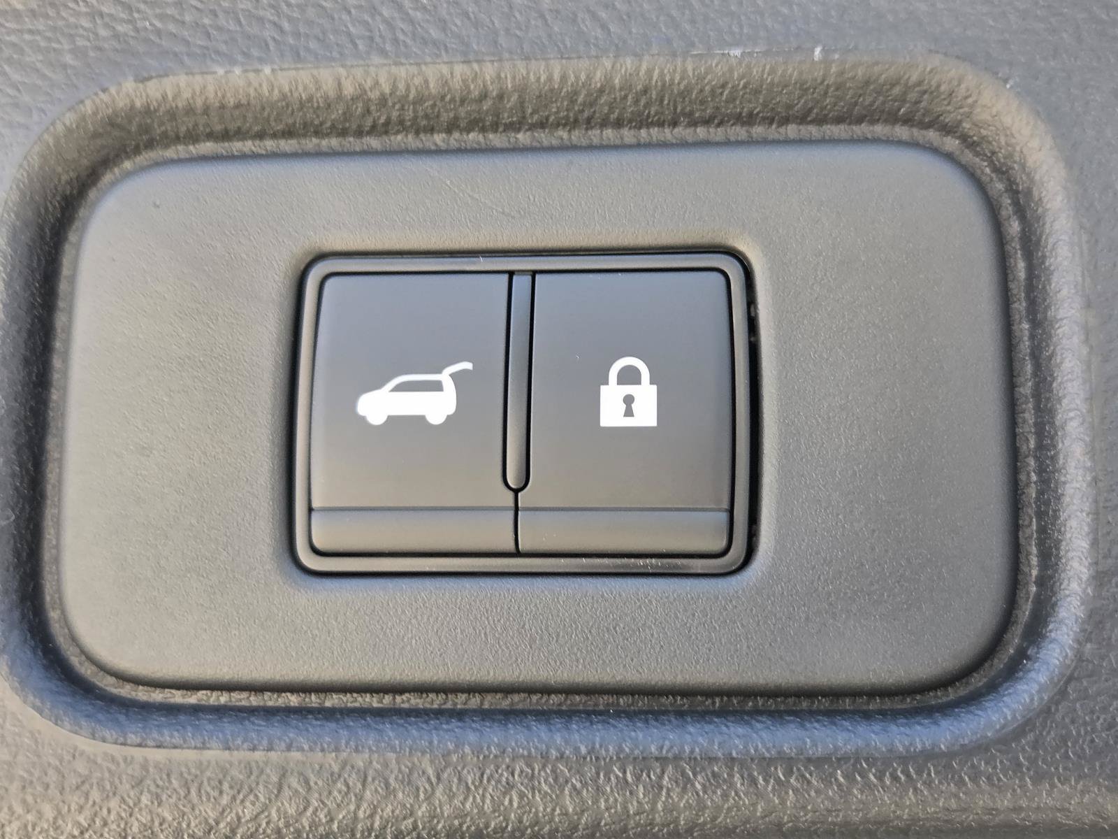 New 2026 Nissan Pathfinder SL FWD image 13