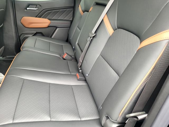 New 2026 GMC Canyon AT4 w/ AT4 Premium Package AWD/4WD image 8