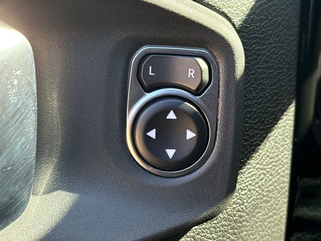 New 2025 Jeep Gladiator Sport AWD/4WD image 22