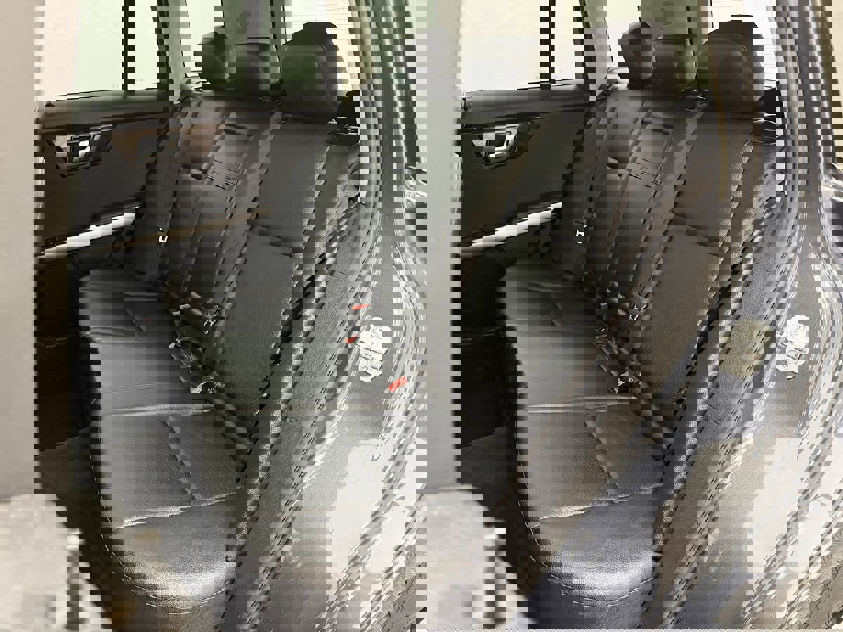 Used 2014 Mercedes-Benz GLK 350 4MATIC Premium image 19