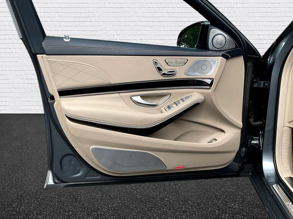 Used 2018 Mercedes-Benz Maybach S 560 4MATIC image 19