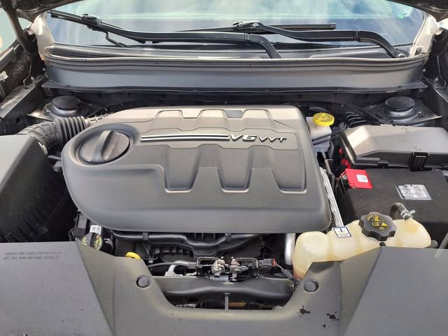 Certified 2021 Jeep Cherokee Limited w/ Elite Package AWD/4WD image 35