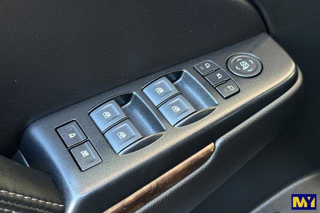 Used 2019 Chevrolet Tahoe LT w/ Luxury Package image 12