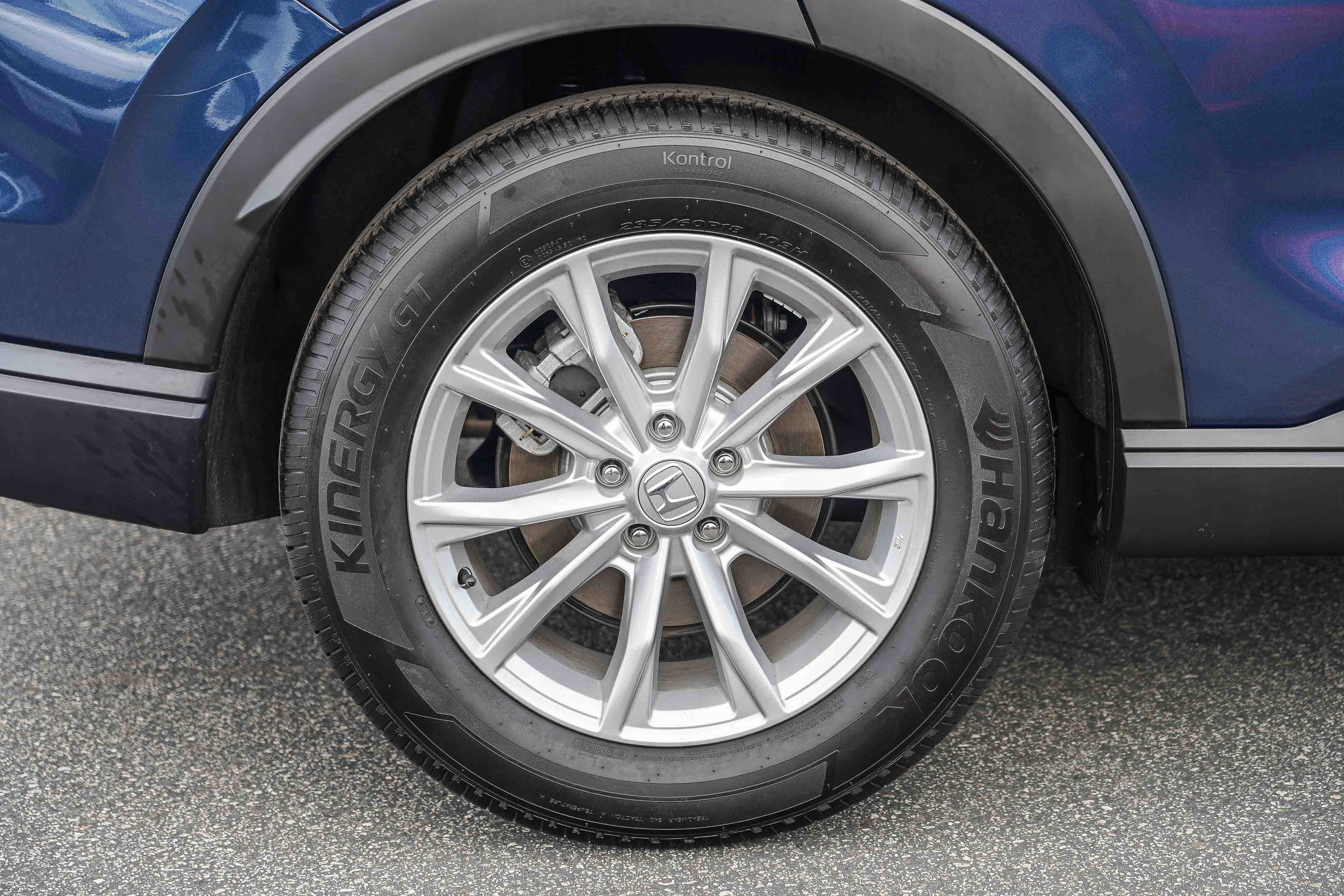 Used 2025 Honda CR-V EX image 13