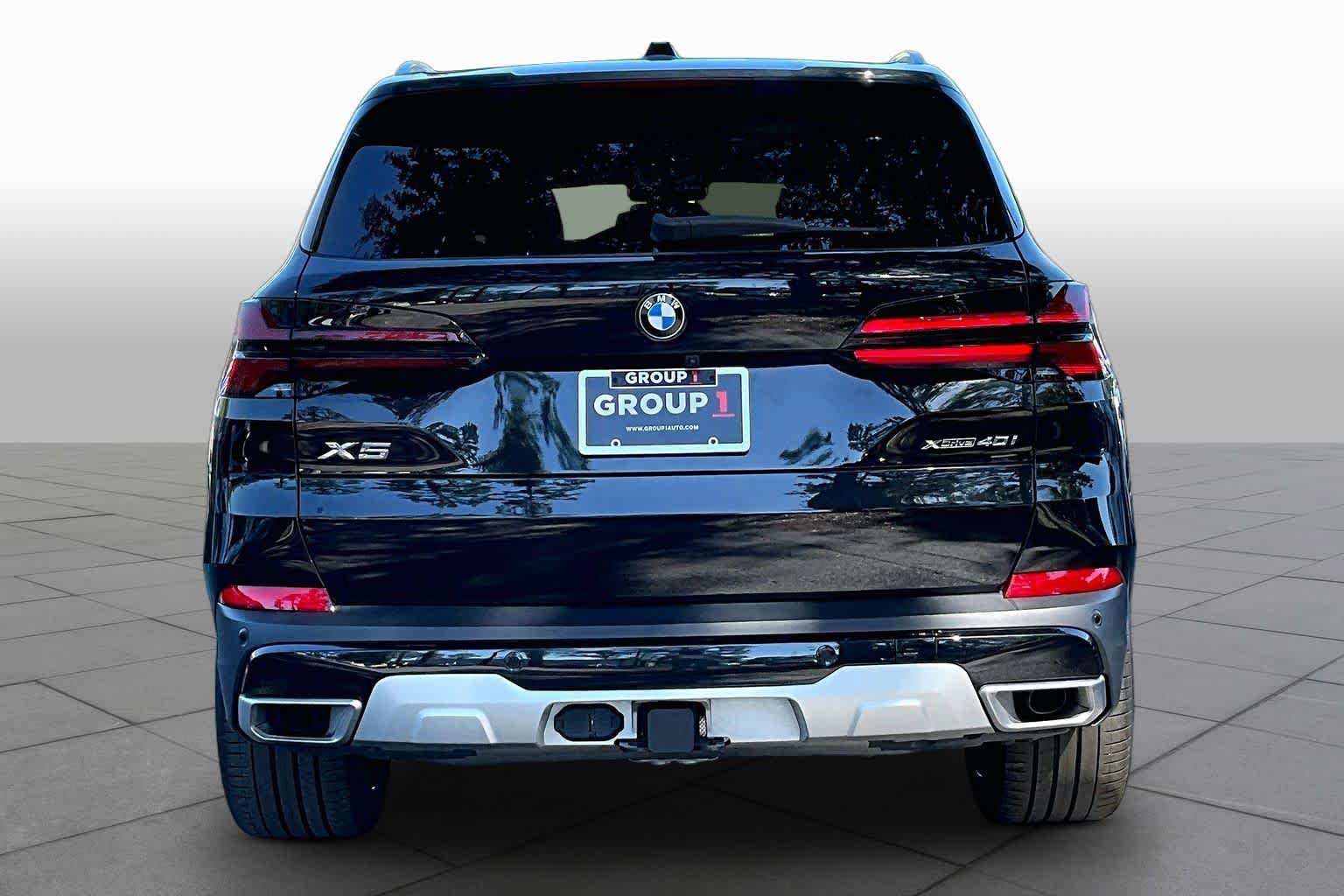 Certified 2024 BMW X5 xDrive40i w/ Premium Package AWD/4WD image 5