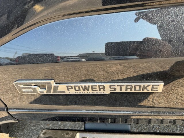 New 2025 Ford F250 4x4 Crew Cab Super Duty image 15
