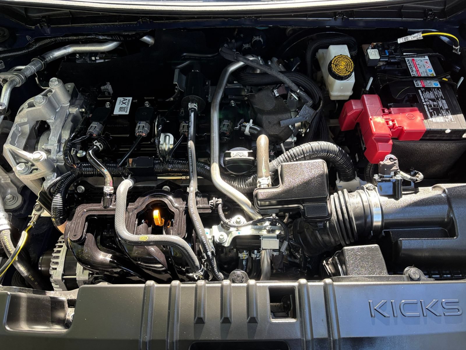 Used 2026 Nissan Kicks SR FWD image 30