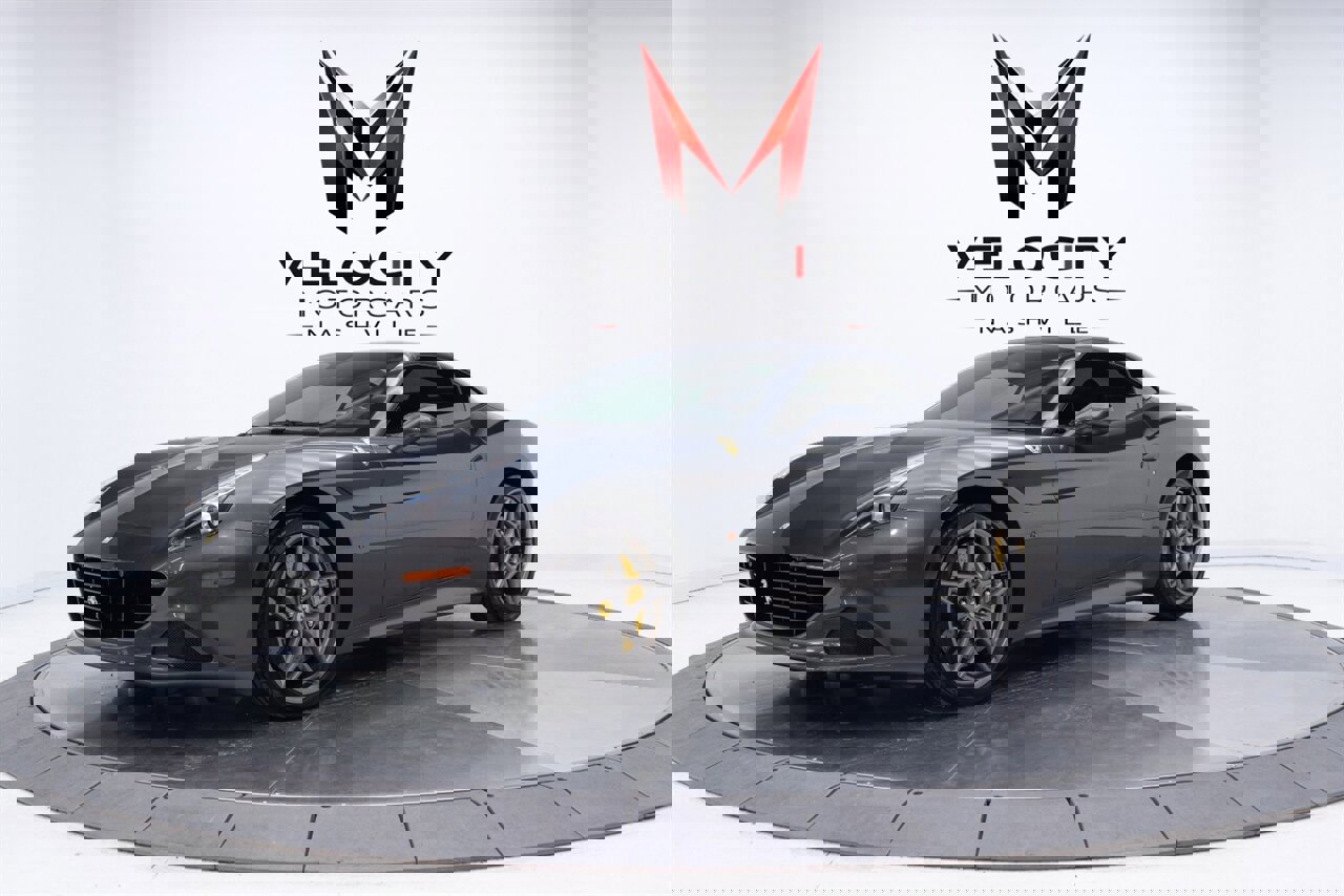 Used 2017 Ferrari California T image 7