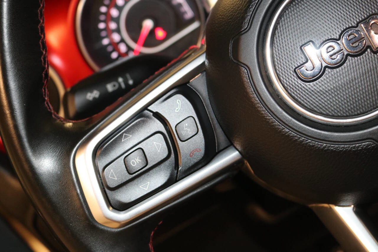 Used 2019 Jeep Wrangler Rubicon image 32