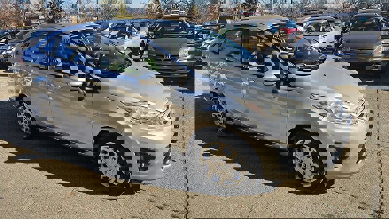 Used 2013 Ford Fiesta S FWD image 2